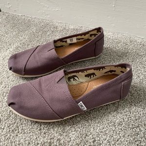 Toms Woman’s Alpargata in Ash Grey, Size 7.5